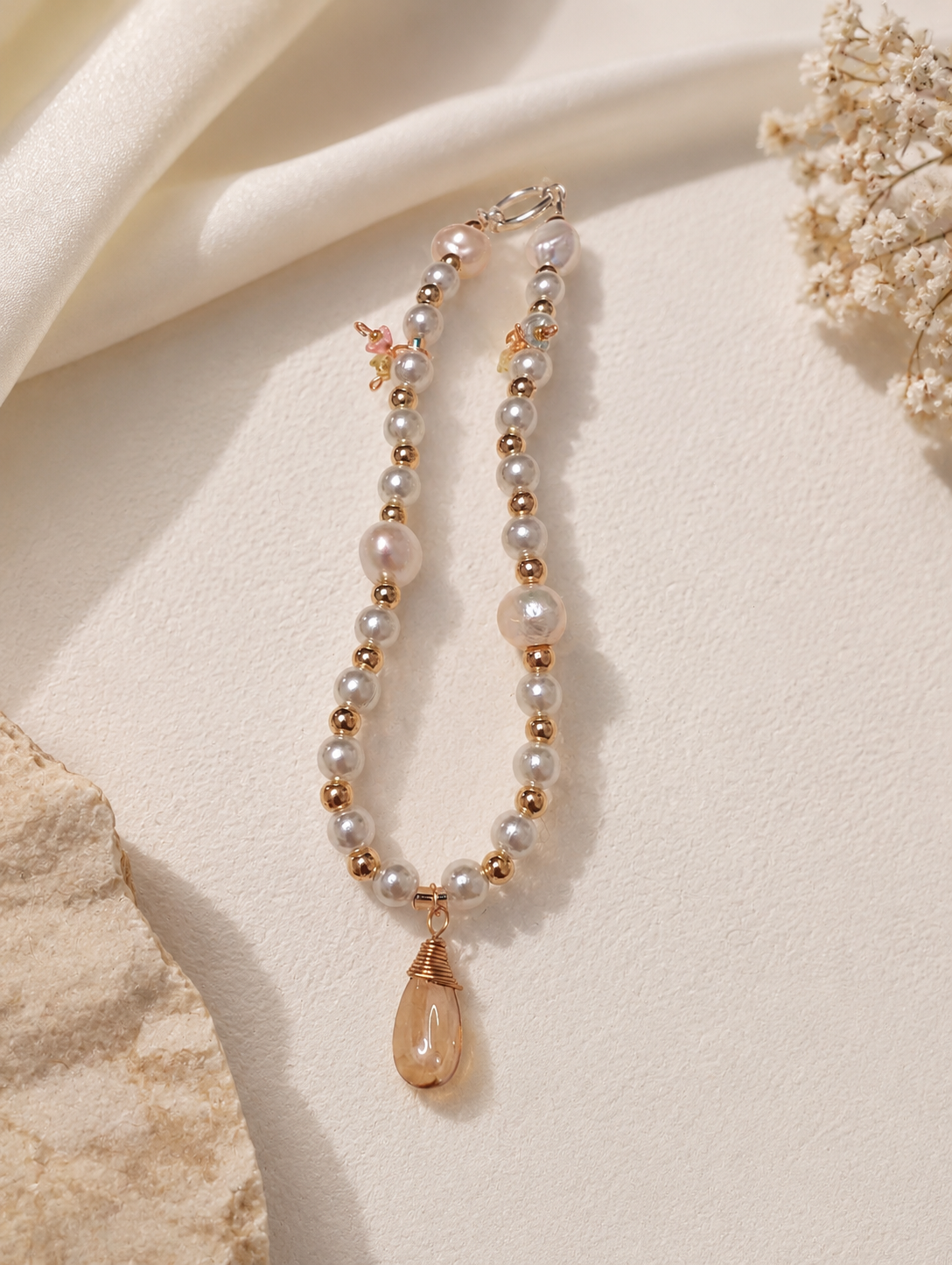 Pearly Dreams Phone Strap Charm